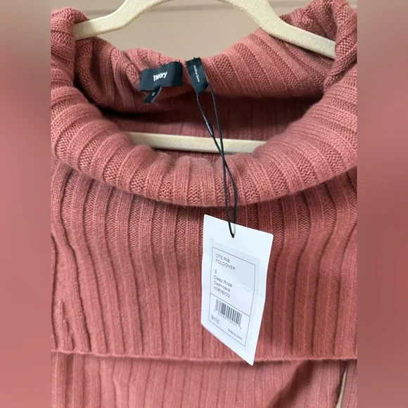 NWT Theory Off-Shoulder Sweater $475